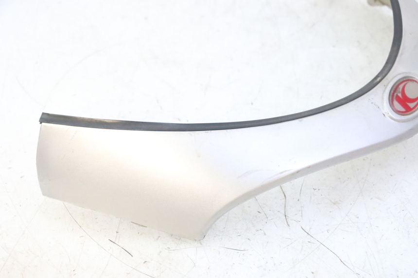 photo de GÓRNA PRZEDNIA MASKOWNICA KYMCO GRAND DINK 125 (2002 - 2007) - Punkty mocowania