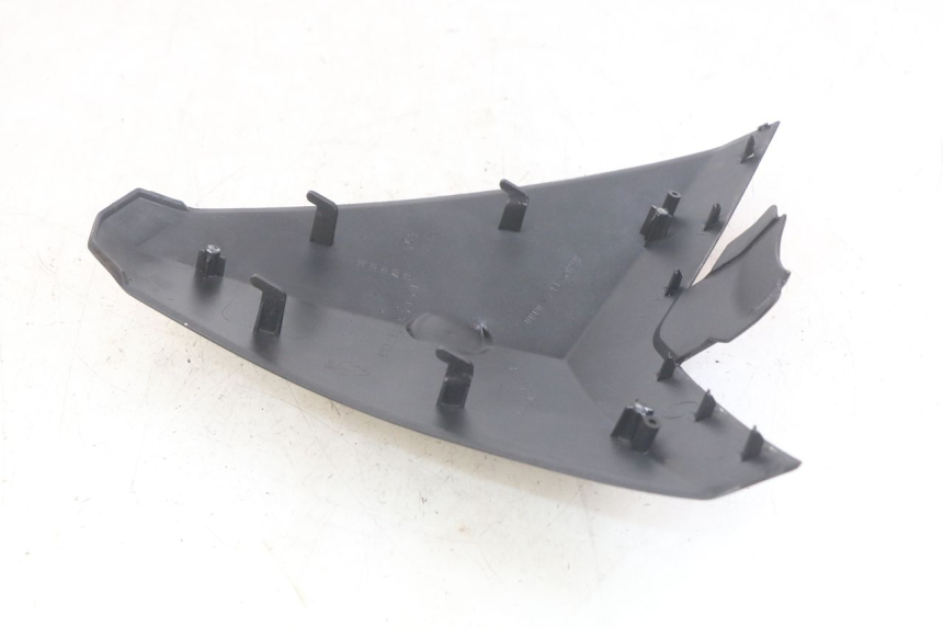 photo de GÓRNA PRZEDNIA MASKOWNICA SYM JET SPORT XR 50 (2006 - 2015) - Szczegół części