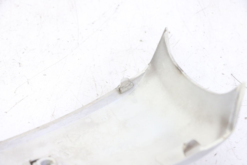 photo de GÓRNA PRZEDNIA MASKOWNICA PIAGGIO LIBERTY 125 (1998 - 2008) - Szczegół części