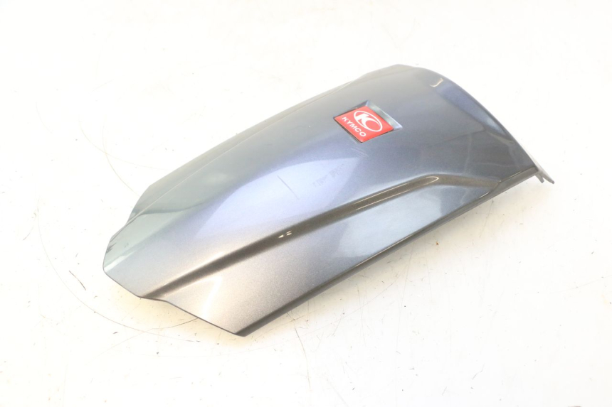 photo de GÓRNA PRZEDNIA MASKOWNICA KYMCO LIKE 125 (2009 - 2016) - Zbliżenie techniczne