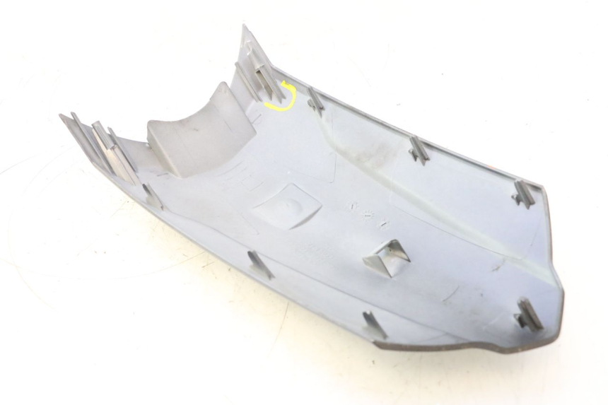 photo de GÓRNA PRZEDNIA MASKOWNICA KYMCO LIKE 125 (2009 - 2016) - Oznaczenia i referencje