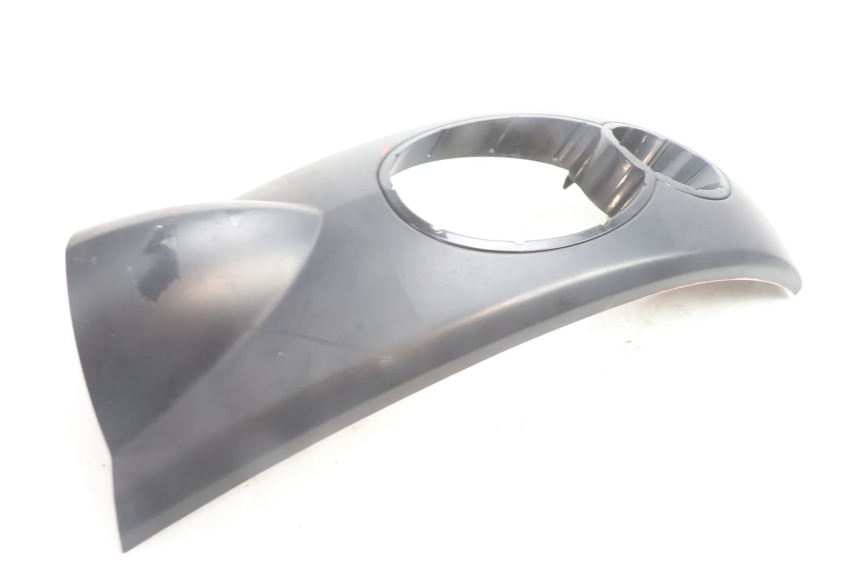 photo de GÓRNA PRZEDNIA MASKA PEUGEOT LUDIX BLASTER 50 (2006 - 2014) - Zbliżenie techniczne