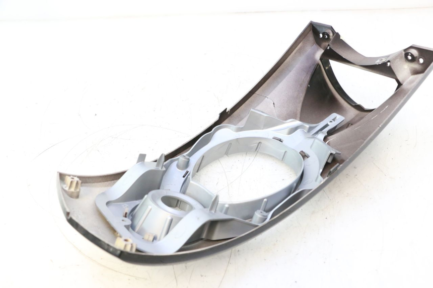 photo de GÓRNA PRZEDNIA MASKOWNICA PEUGEOT LUDIX ONE 50 (2004 - 2013) - Widok ogólny