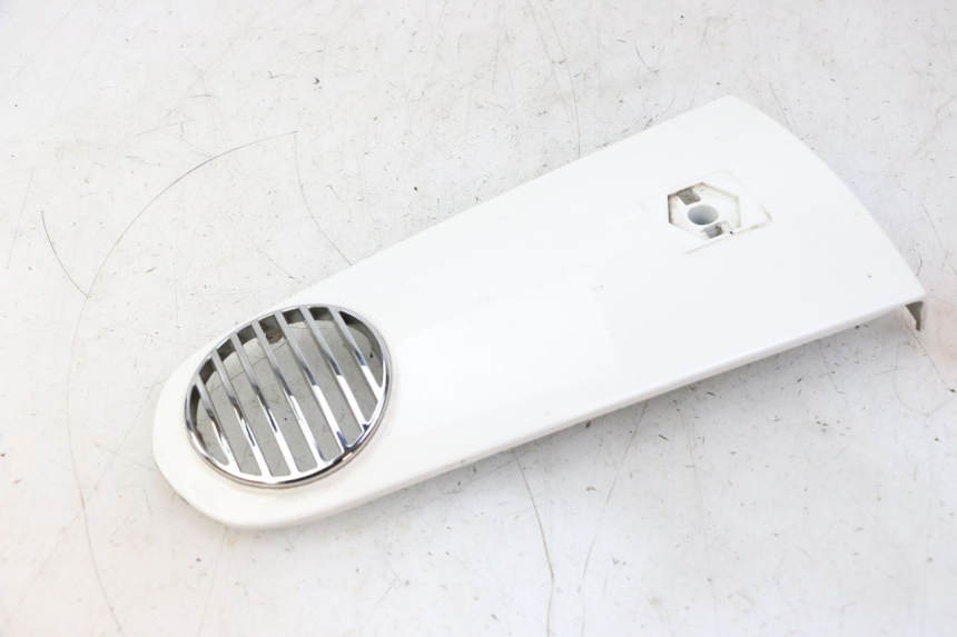 photo de GÓRNA PRZEDNIA MASKOWNICA PIAGGIO LXV 4T 50 (2009 - 2013) - Zbliżenie techniczne