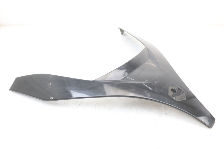 photo de GÓRNA PRZEDNIA MASKOWNICA PIAGGIO MP3 LT 400 (2007 - 2012) - Punkty mocowania