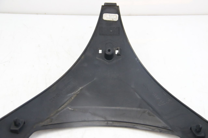 photo de GÓRNA PRZEDNIA MASKOWNICA PIAGGIO MP3 125 (2006 - 2014) - Widok produktu