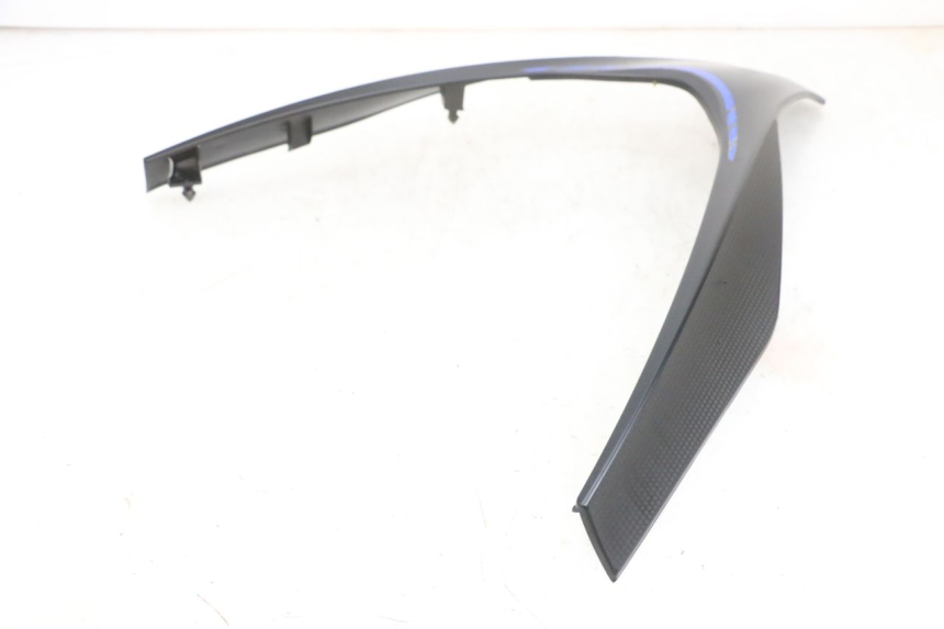 photo de GÓRNA PRZEDNIA MASKOWNICA PIAGGIO MP3 500 (2016 - 2018) - Część sprawdzona