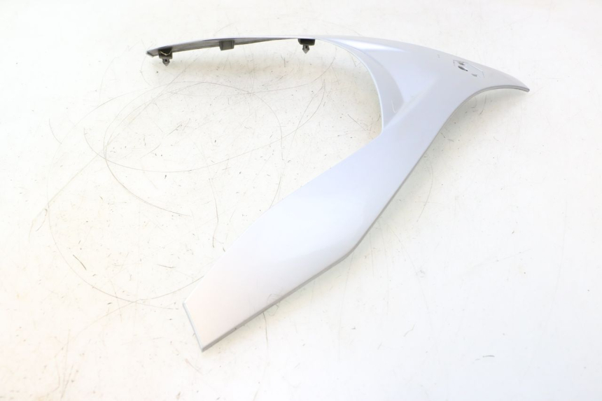photo de GÓRNA PRZEDNIA MASKOWNICA PIAGGIO MP3 125 (2006 - 2014) - Inny kąt widzenia
