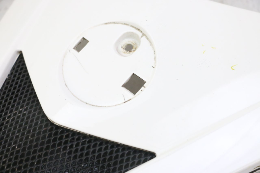 photo de GÓRNA PRZEDNIA MASKOWNICA GILERA NEXUS 125 (2009 - 2013) - Inny kąt widzenia