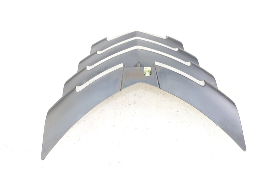 photo de GÓRNA PRZEDNIA MASKOWNICA PEUGEOT CITYSTAR 2T 50 (2018 - 2021) - Zbliżenie techniczne