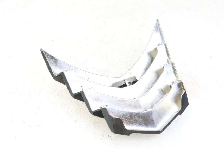 photo de GÓRNA PRZEDNIA MASKOWNICA PEUGEOT CITYSTAR 2T 50 (2018 - 2021) - Szczegół części