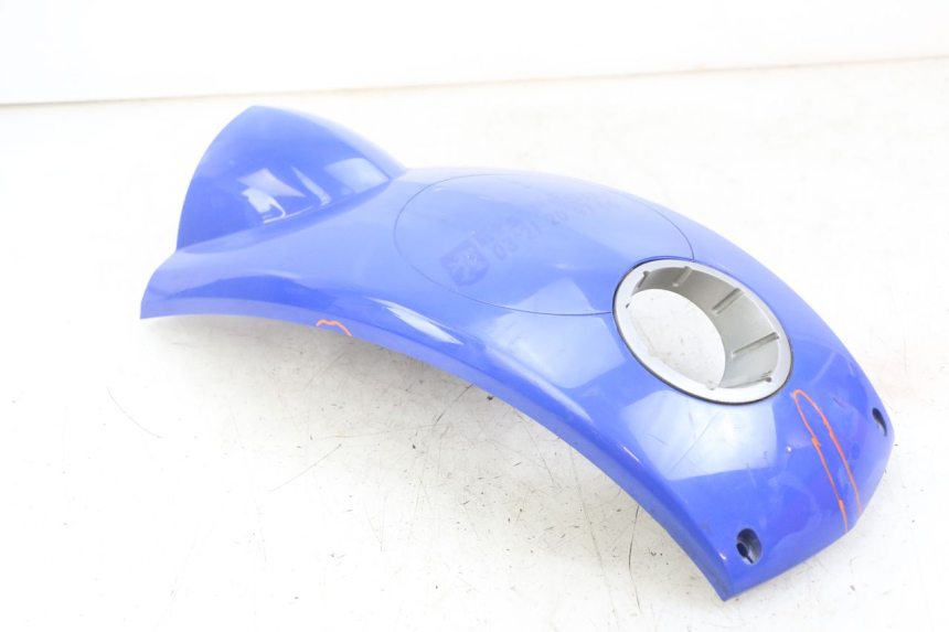 photo de GÓRNA PRZEDNIA MASKOWNICA PEUGEOT LUDIX ONE 50 (2005 - 2008) - Oznaczenia i referencje