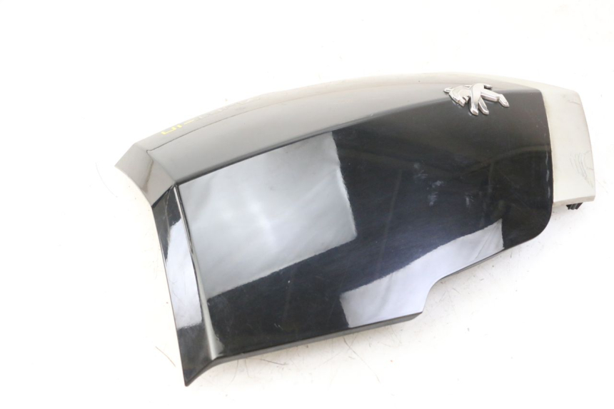 photo de GÓRNA PRZEDNIA MASKOWNICA PEUGEOT VIVACITY 125 (2010 - 2017) - Zbliżenie techniczne