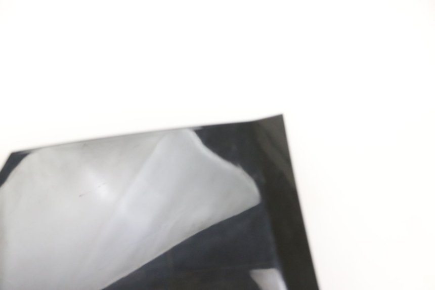 photo de GÓRNA PRZEDNIA MASKOWNICA PEUGEOT VIVACITY 125 (2010 - 2017) - Stan powierzchni