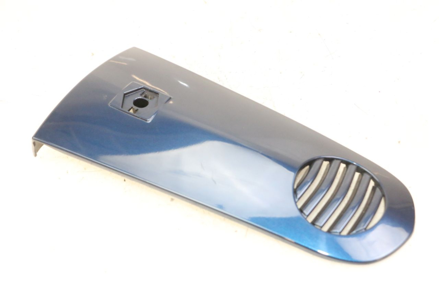 photo de GÓRNA PRZEDNIA MASKOWNICA PIAGGIO VESPA LX 150 (2005 - 2013) - Szczegół części