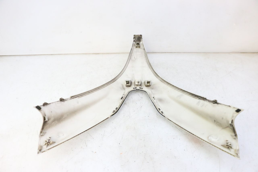 photo de GÓRNA PRZEDNIA MASKOWNICA PEUGEOT SATELIS 125 (2010 - 2012) - Widok ogólny