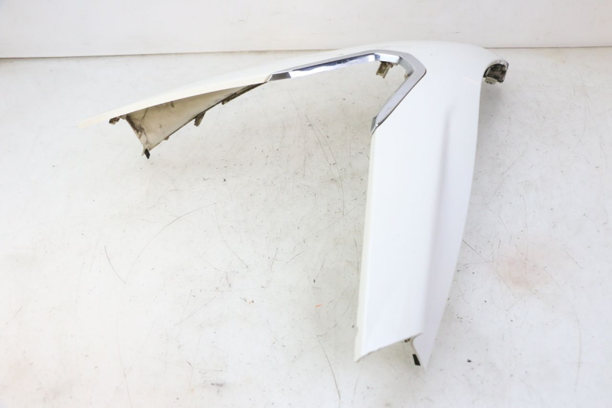 photo de GÓRNA PRZEDNIA MASKOWNICA PEUGEOT SATELIS 125 (2010 - 2012) - Część sprawdzona