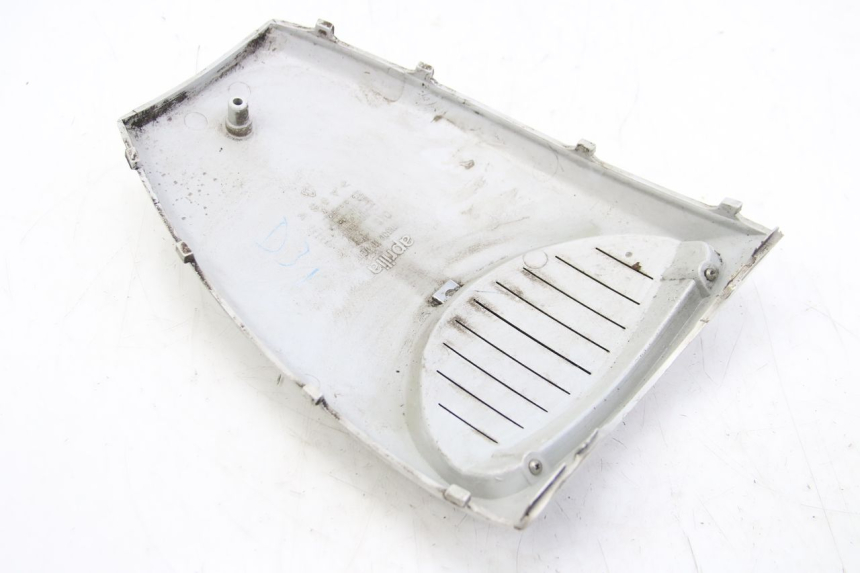 photo de GÓRNA PRZEDNIA MASKOWNICA APRILIA SCARABEO 4T 50 (2009 - 2017) - Widok ogólny