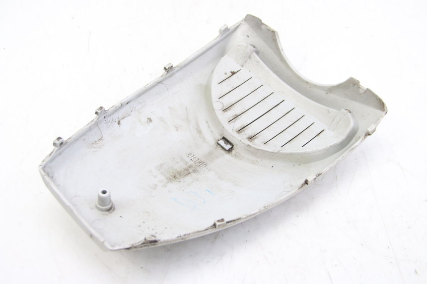 photo de GÓRNA PRZEDNIA MASKOWNICA APRILIA SCARABEO 4T 50 (2009 - 2017) - Część sprawdzona