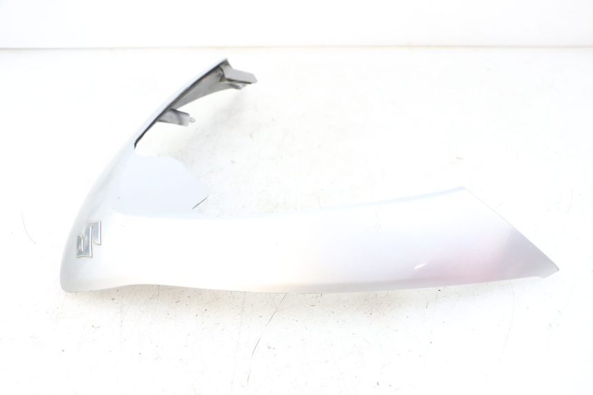 photo de GÓRNA PRZEDNIA MASKOWNICA SUZUKI BURGMAN 125 (2007 - 2014) - Punkty mocowania