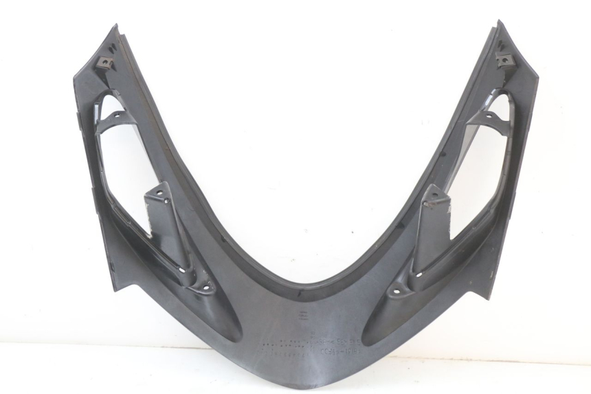 photo de GÓRNA PRZEDNIA MASKOWNICA SUZUKI UH BURGMAN 125 (2002 - 2006) - Zbliżenie techniczne