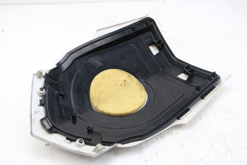 photo de GÓRNA PRZEDNIA MASKOWNICA PEUGEOT VIVACITY NEW 2T 50 (2008 - 2017) - Inny kąt widzenia