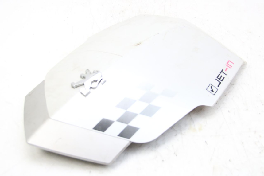 photo de GÓRNA PRZEDNIA MASKOWNICA PEUGEOT VIVACITY NEW 2T 50 (2008 - 2017) - Oznaczenia i referencje