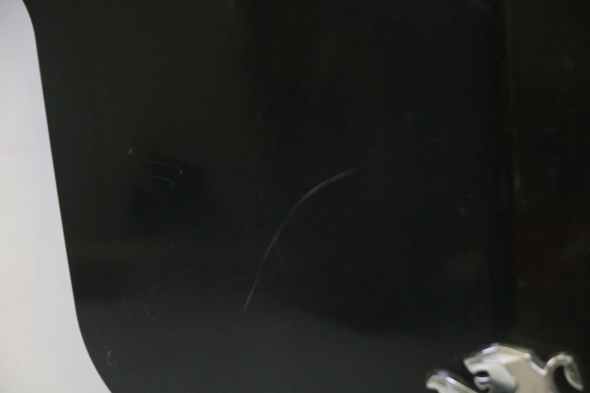 photo de GÓRNA PRZEDNIA MASKOWNICA PEUGEOT VIVACITY NEW 4T 50 (2008 - 2017) - Punkty mocowania