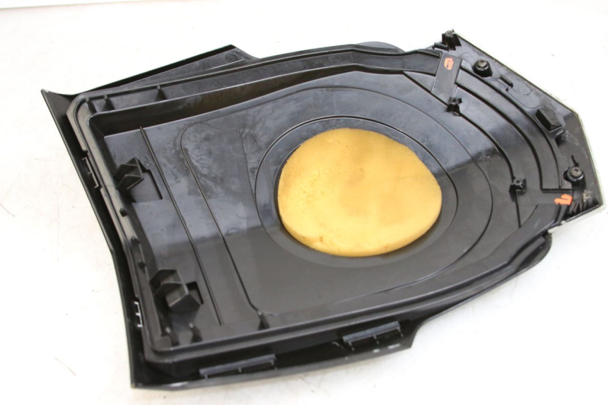 photo de GÓRNA PRZEDNIA MASKOWNICA PEUGEOT VIVACITY 125 (2010 - 2017) - Szczegół części