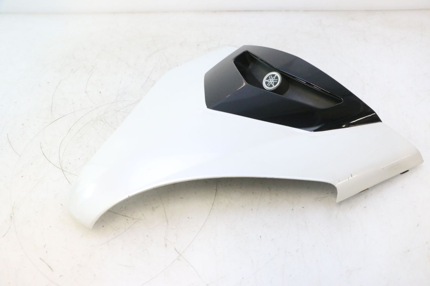 photo de GÓRNA PRZEDNIA MASKA YAMAHA XMAX X-MAX 125 (2006 - 2009) - Zbliżenie komponentów