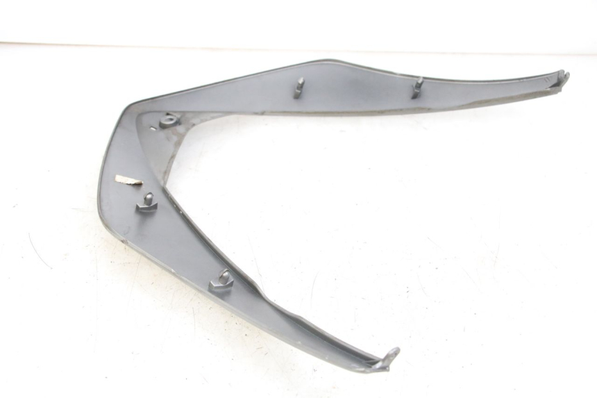 photo de GÓRNA PRZEDNIA MASKOWNICA PIAGGIO X10 125 (2012 - 2017) - Inny kąt widzenia