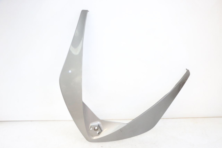 photo de GÓRNA PRZEDNIA MASKOWNICA PIAGGIO X10 125 (2012 - 2017) - Zbliżenie techniczne