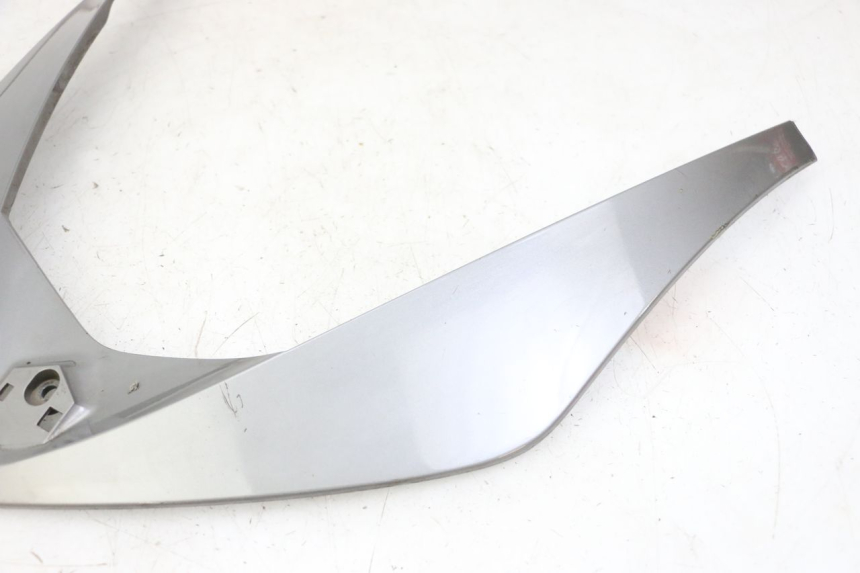 photo de GÓRNA PRZEDNIA MASKOWNICA PIAGGIO X10 125 (2012 - 2017) - Punkty mocowania