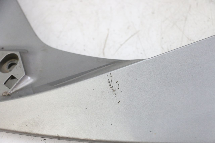 photo de GÓRNA PRZEDNIA MASKOWNICA PIAGGIO X10 125 (2012 - 2017) - Część sprawdzona