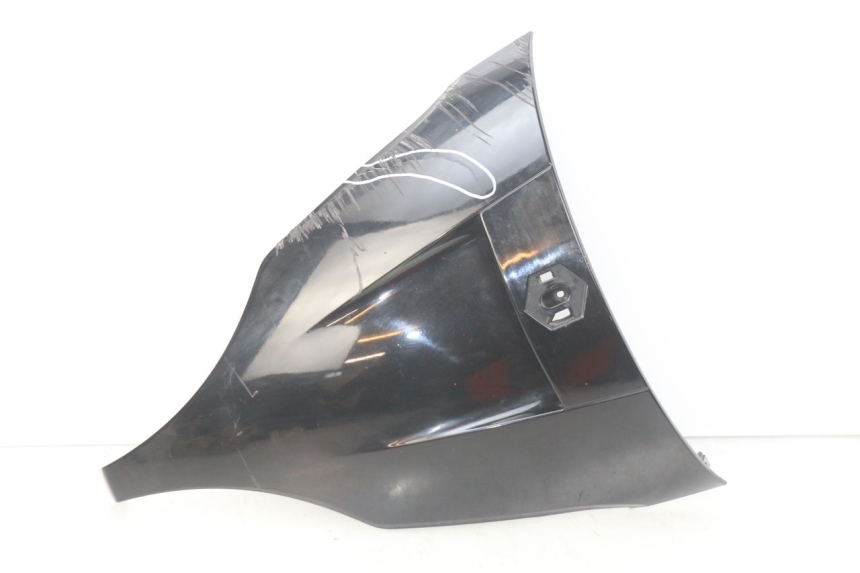 photo de GÓRNA PRZEDNIA MASKOWNICA PIAGGIO X7 125 (2007 - 2013) - Widok główny