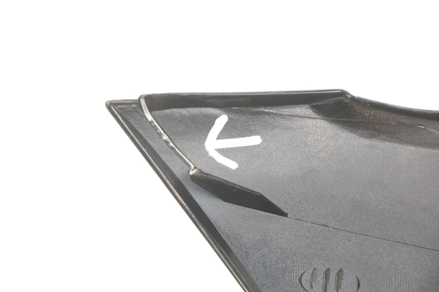 photo de GÓRNA PRZEDNIA MASKOWNICA PIAGGIO X7 125 (2007 - 2013) - Szczegół części