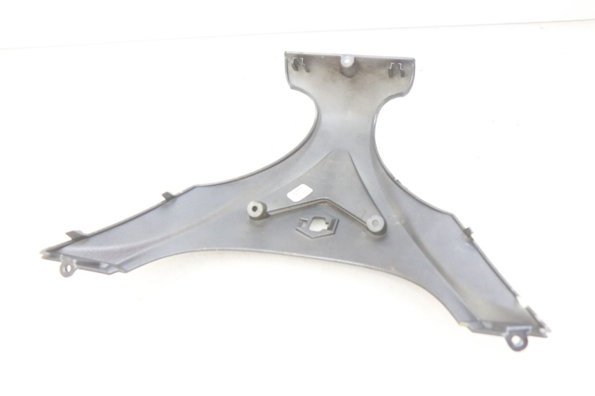 photo de GÓRNA PRZEDNIA MASKOWNICA PIAGGIO X9 EVOLUTION 125 (2003 - 2007) - Inny kąt widzenia