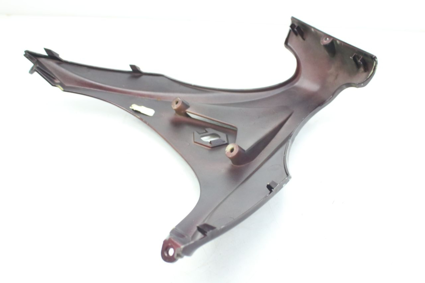 photo de GÓRNA PRZEDNIA MASKOWNICA PIAGGIO X9 EVOLUTION 125 (2003 - 2007) - Zoom stanu zużycia