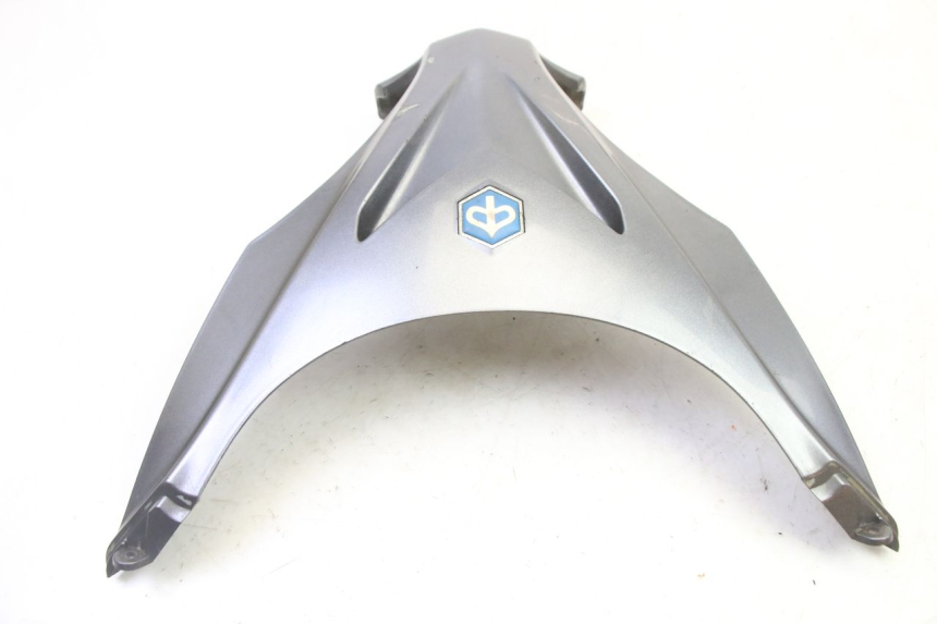 photo de GÓRNA PRZEDNIA MASKOWNICA PIAGGIO X9 EVOLUTION 125 (2003 - 2007) - Punkty mocowania