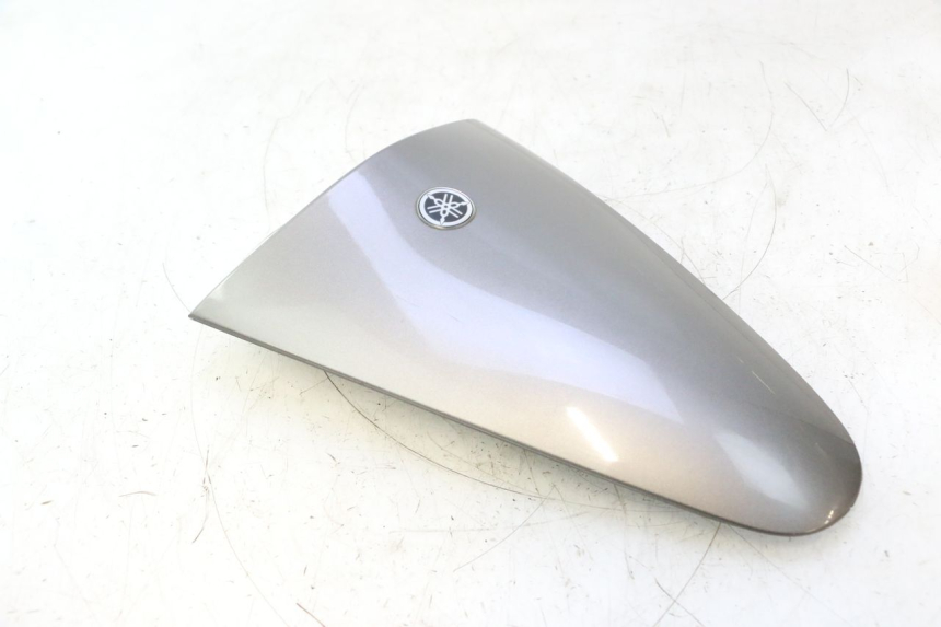 photo de GÓRNA PRZEDNIA MASKOWNICA YAMAHA YP MAJESTY 125 (2002 - 2006) - Szczegół części