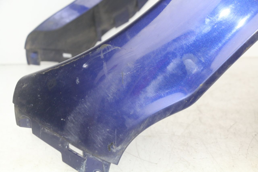 photo de PRZÓD YAMAHA YP MAJESTY 400 (2004 - 2008) - Szczegóły charakterystyczne