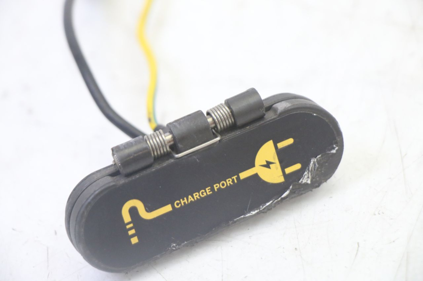 photo de WIĄZKA AKUMULATORA SEGWAY NINEBOT F65I 1 - Oznaczenia i referencje