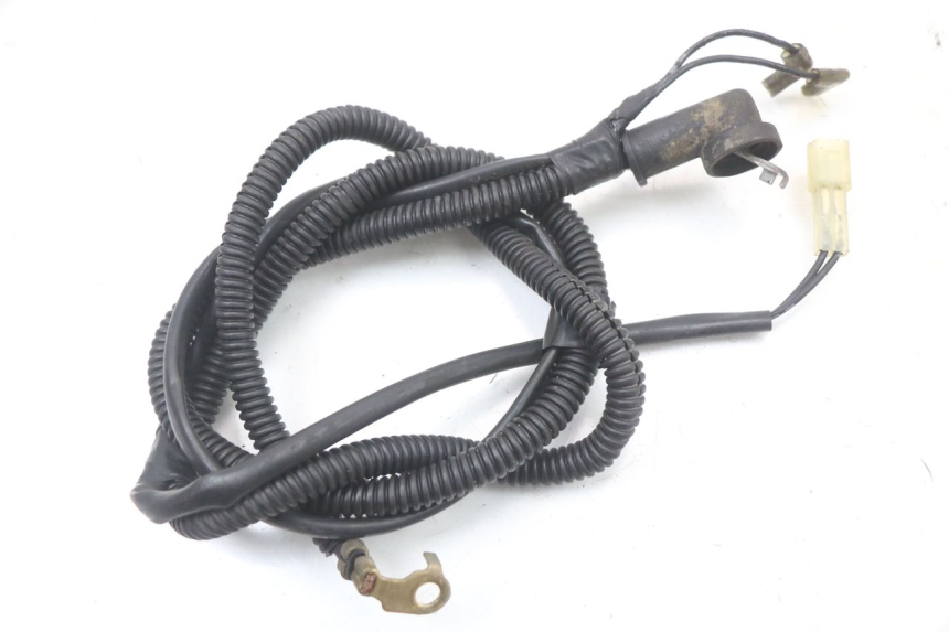 photo de WIĄZKA AKUMULATORA SUZUKI VL INTRUDER 125 (2004 - 2007) - Zoom stanu zużycia