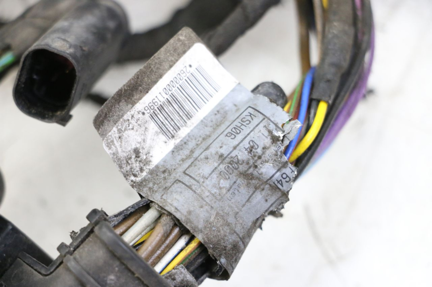 photo de INSTALACJA ELEKTRYCZNA BMW C1 125 (2000 - 2003) - Inny kąt widzenia