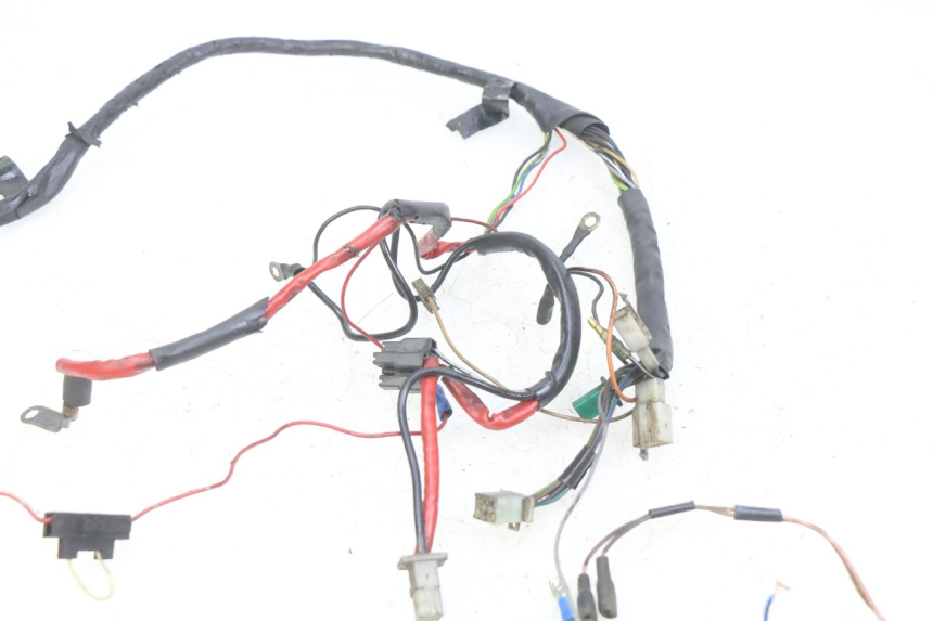 photo de INSTALACJA ELEKTRYCZNA MBK BOOSTER SPIRIT 50 (1999 - 2003) - Szczegół części
