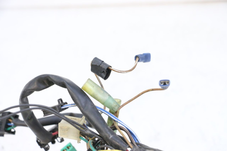 photo de WIĄZKA ELEKTRYCZNA MBK BOOSTER SPIRIT 50 (2004 - 2017) - Stan powierzchni