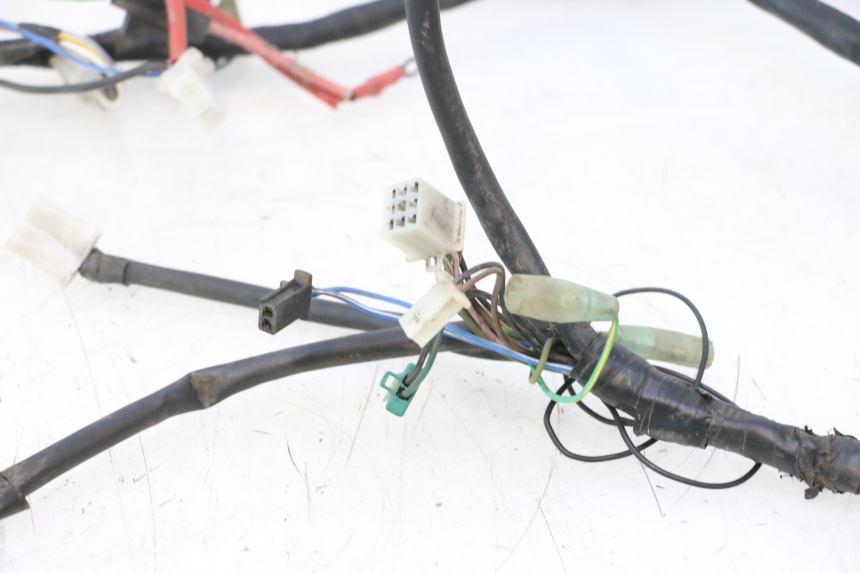 photo de WIĄZKA ELEKTRYCZNA MBK BOOSTER SPIRIT 50 (2004 - 2017) - Inny kąt widzenia