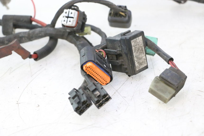 photo de INSTALACJA ELEKTRYCZNA SUZUKI BURGMAN 125 (2007 - 2014) - Stan powierzchni