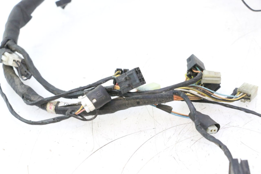 photo de INSTALACJA ELEKTRYCZNA SUZUKI BURGMAN 125 (2007 - 2014) - Zoom stanu zużycia
