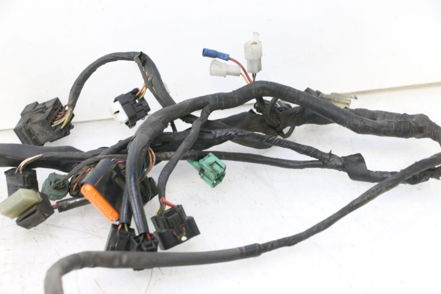 photo de INSTALACJA ELEKTRYCZNA SUZUKI BURGMAN 125 (2007 - 2014) - Punkty mocowania